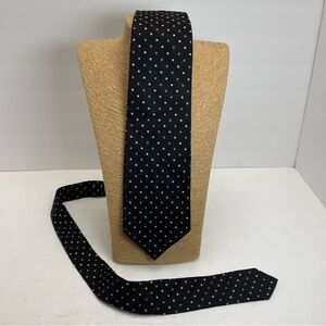 Jz Richards silk tie black design